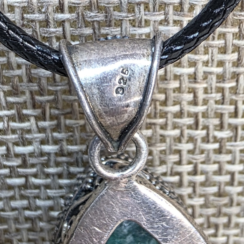 Emerald Gemstone Solid 925 Sterling Silver Pendant - image 5